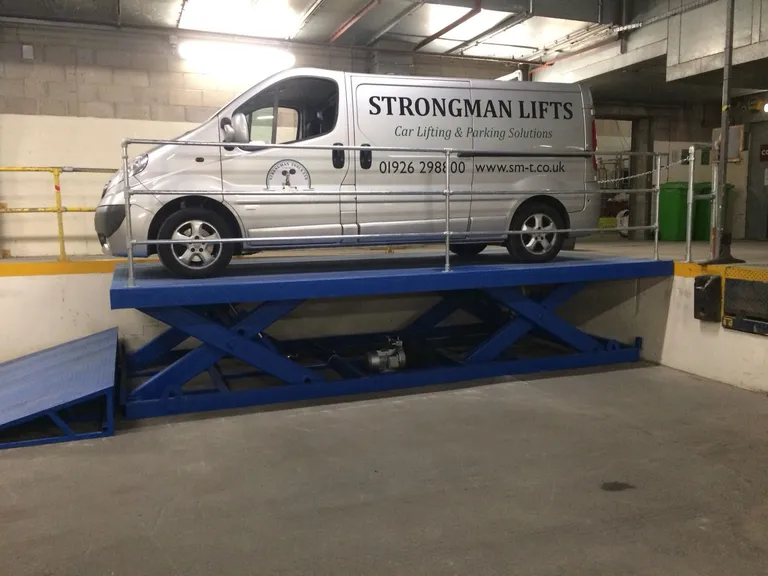 Strongman Lifts - Commercial lifting solutions